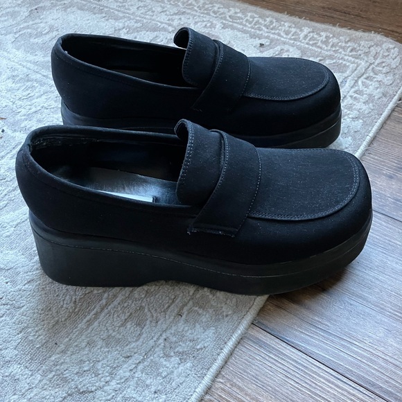 Steve Madden Vintage 90’s Black Platform Sugar Loafers - Picture 2 of 7